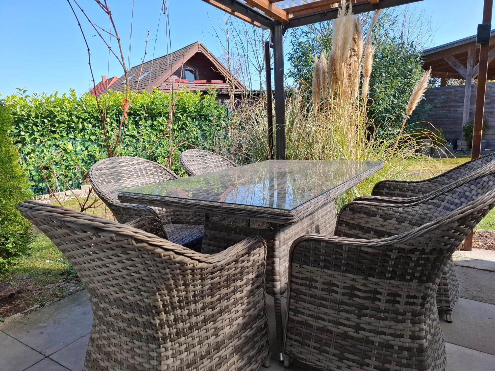Seezeit, Ferienhaus Bis Zu 6 Personen, 500 Meter Zum Wasser, Mit Garten Hude  Exterior photo